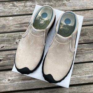 Privo by Clarks Moab Stone Nubuck Clogs Slip-on shoes